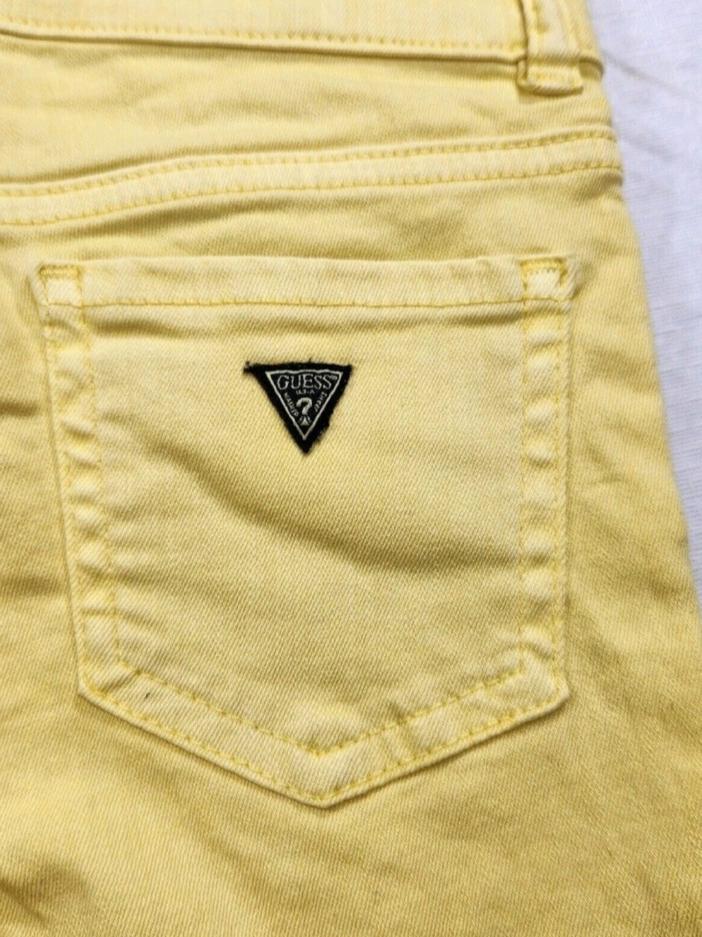 Guess Boys Shorts Size 6 Bright Yellow Cuffed Smart Organic Cotton NWT 30 - Picture 3 of 9